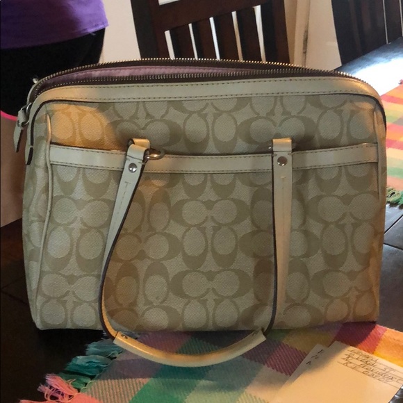 Coach Bag - Picture 2 of 4